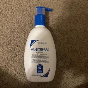 Vanicream gentle facial cleanser